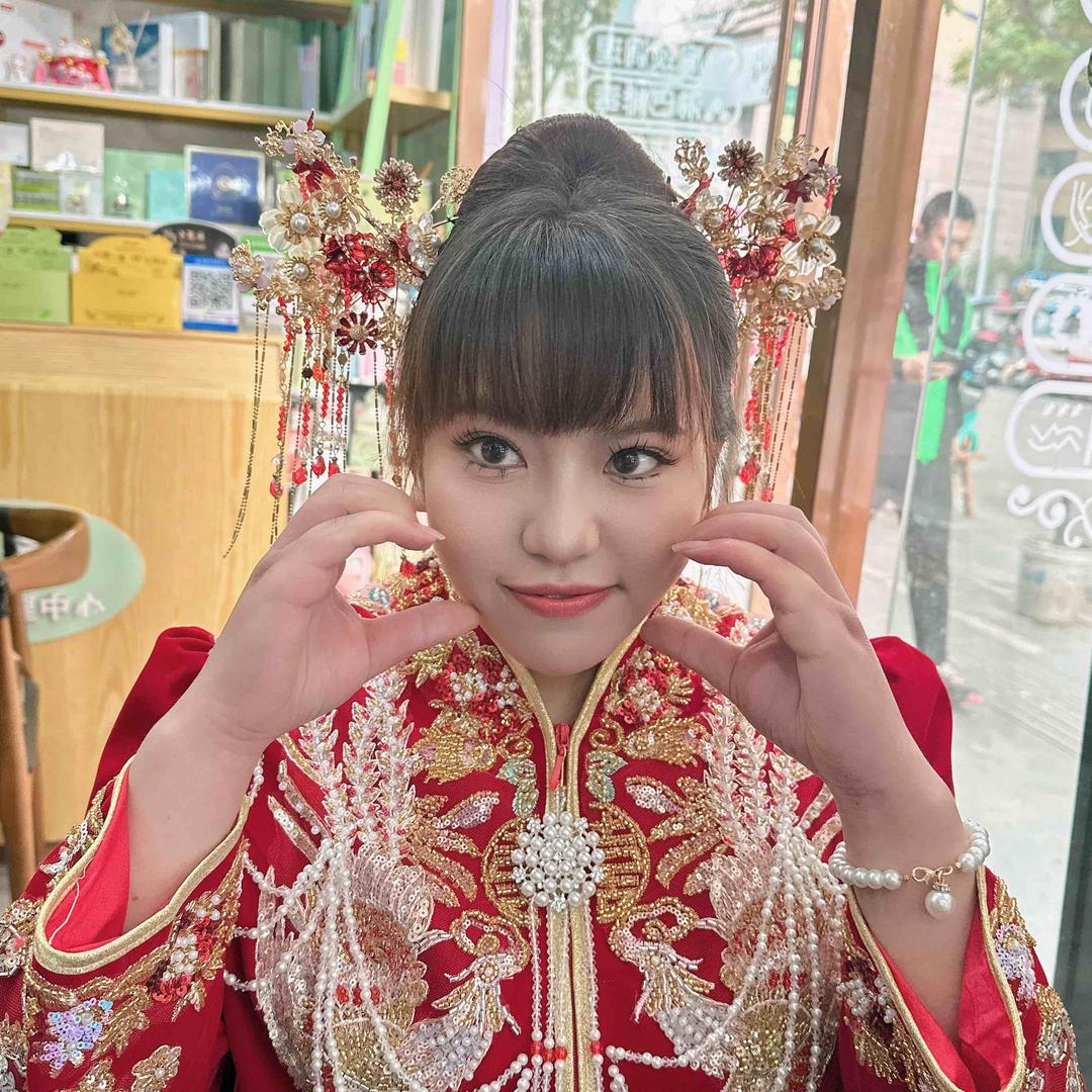 谨慎冷静的娇娇头像
