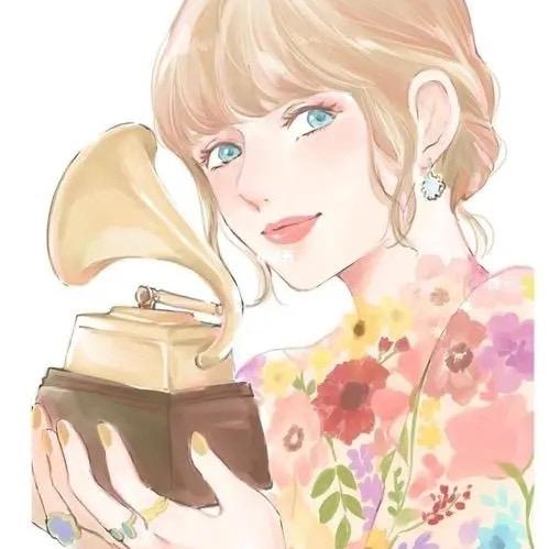 小猪嘴里叼条鱼