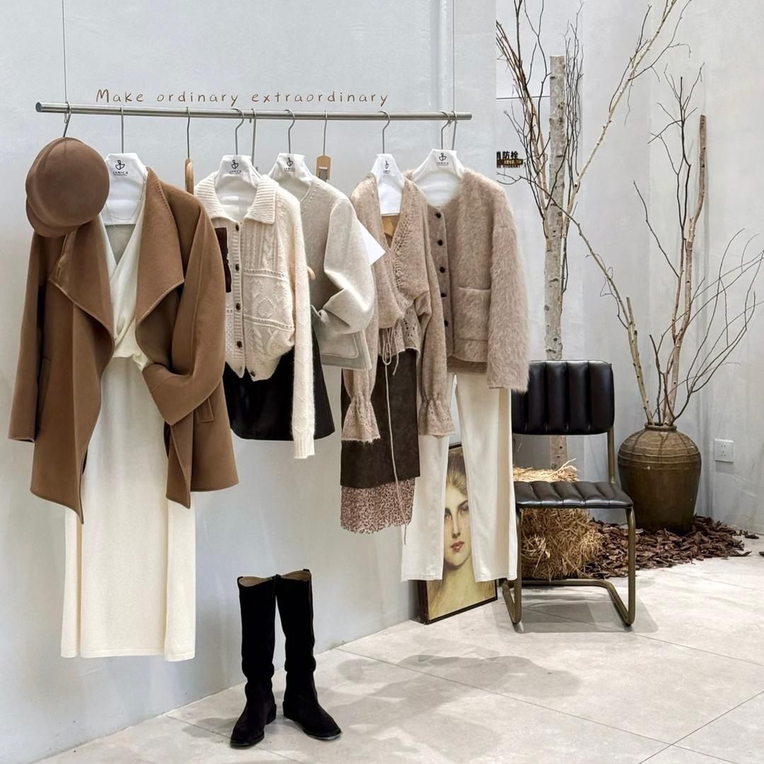 小小姐服饰电商店