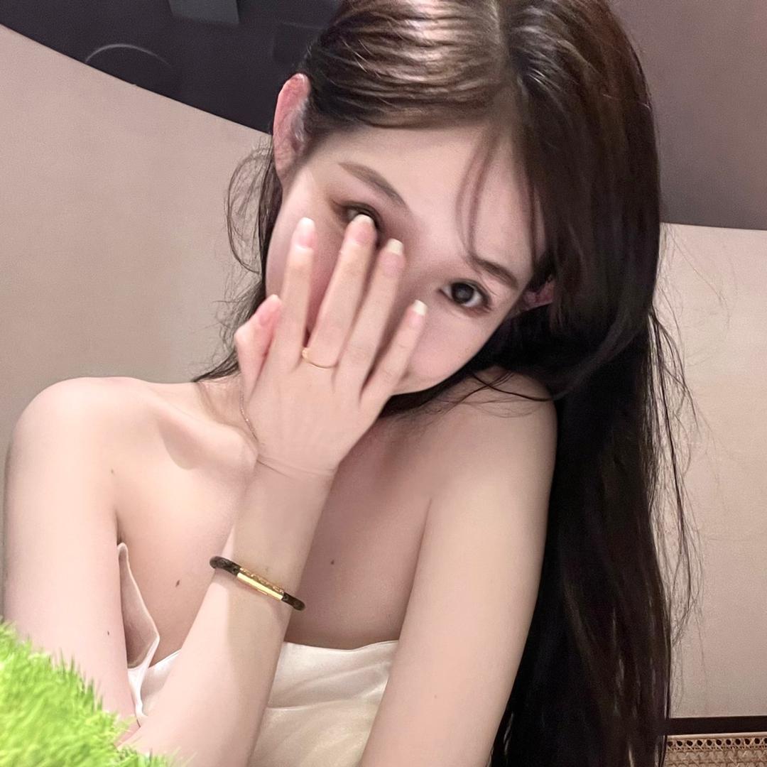 白白-