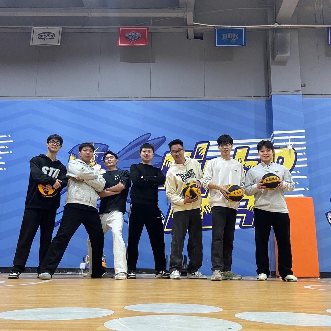 双冠篮球训练营