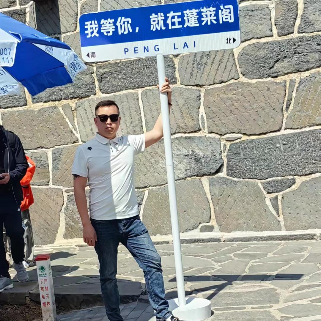 喜杨杨专业贴砖