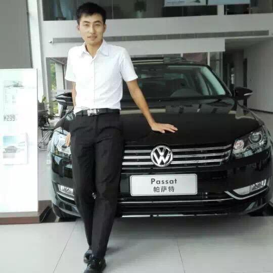 万佳名车四眼仔