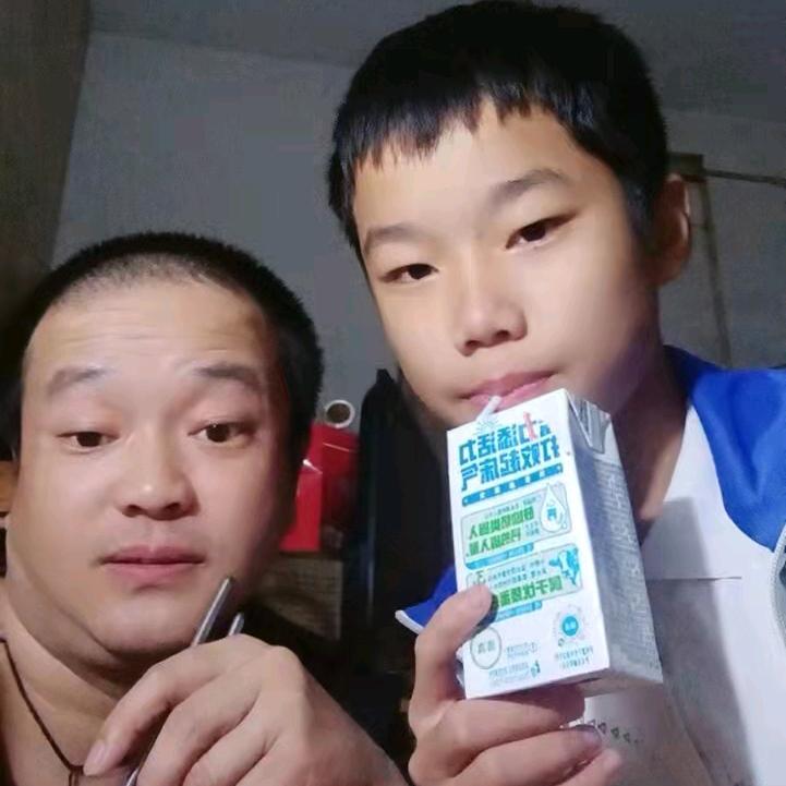 明亮的爸爸