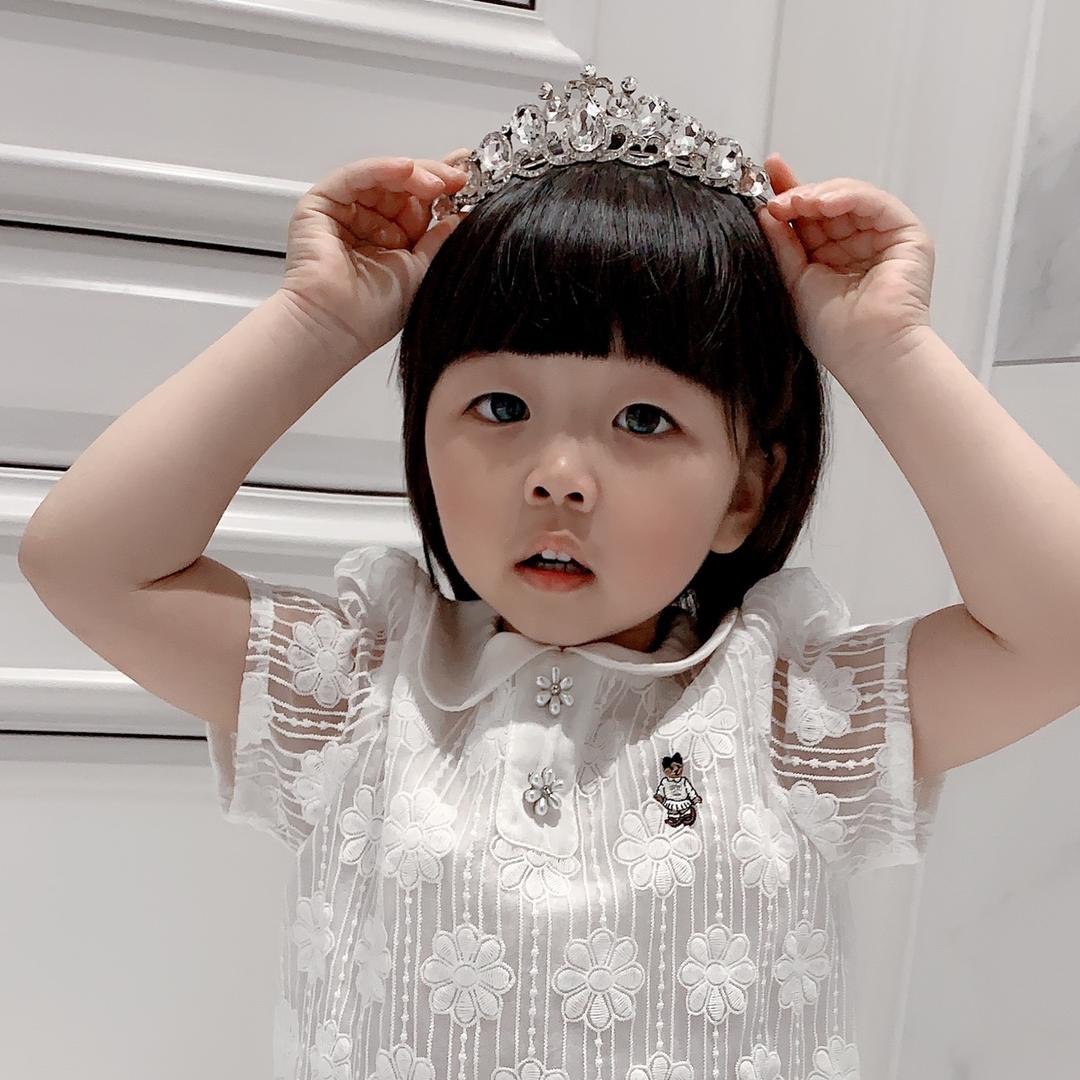 彩虹家童装屋