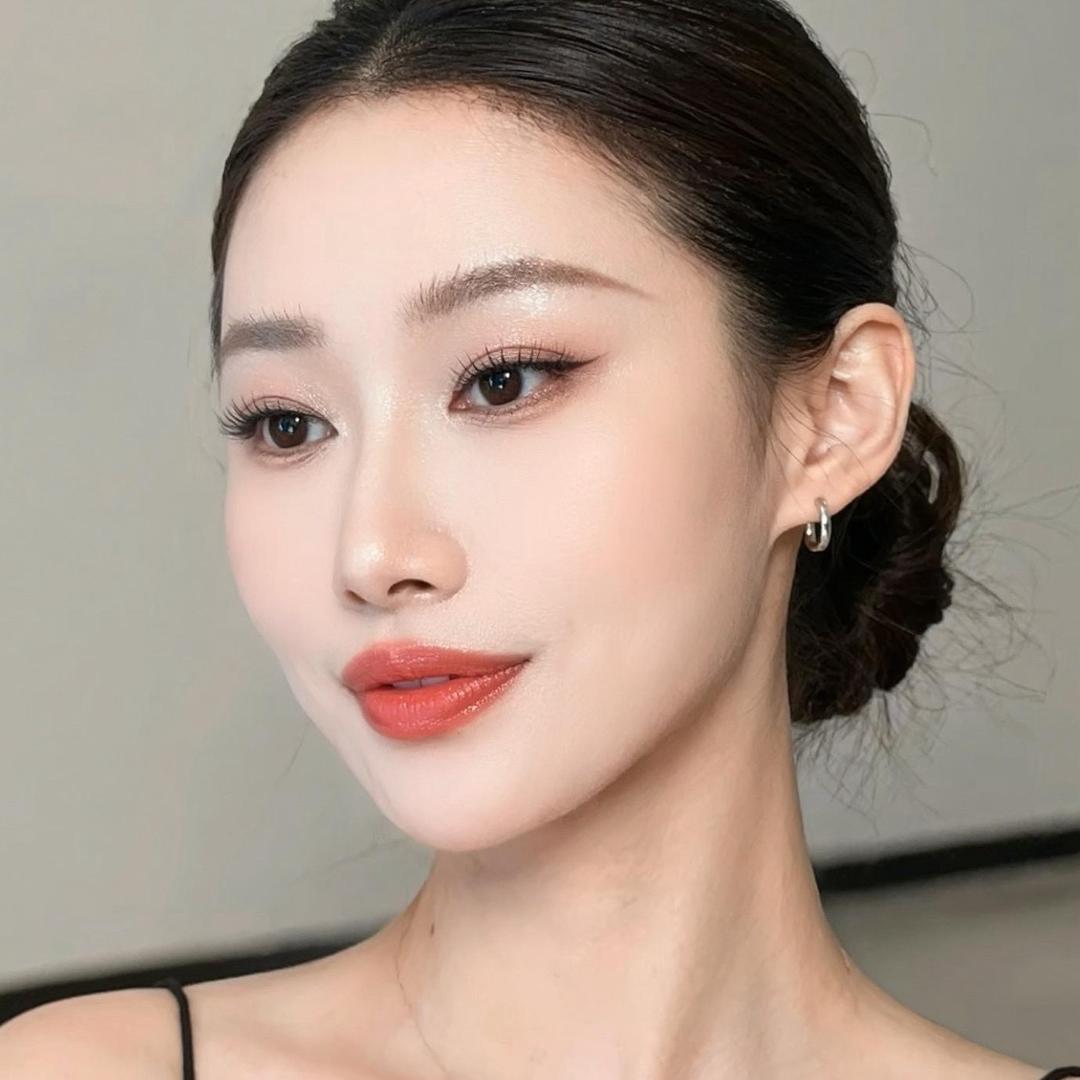 海口龙华鑫蕾优选商贸商行