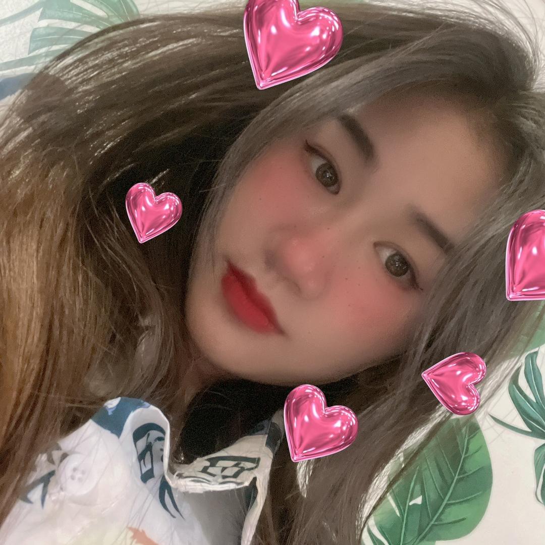 以为我在荡秋千👻