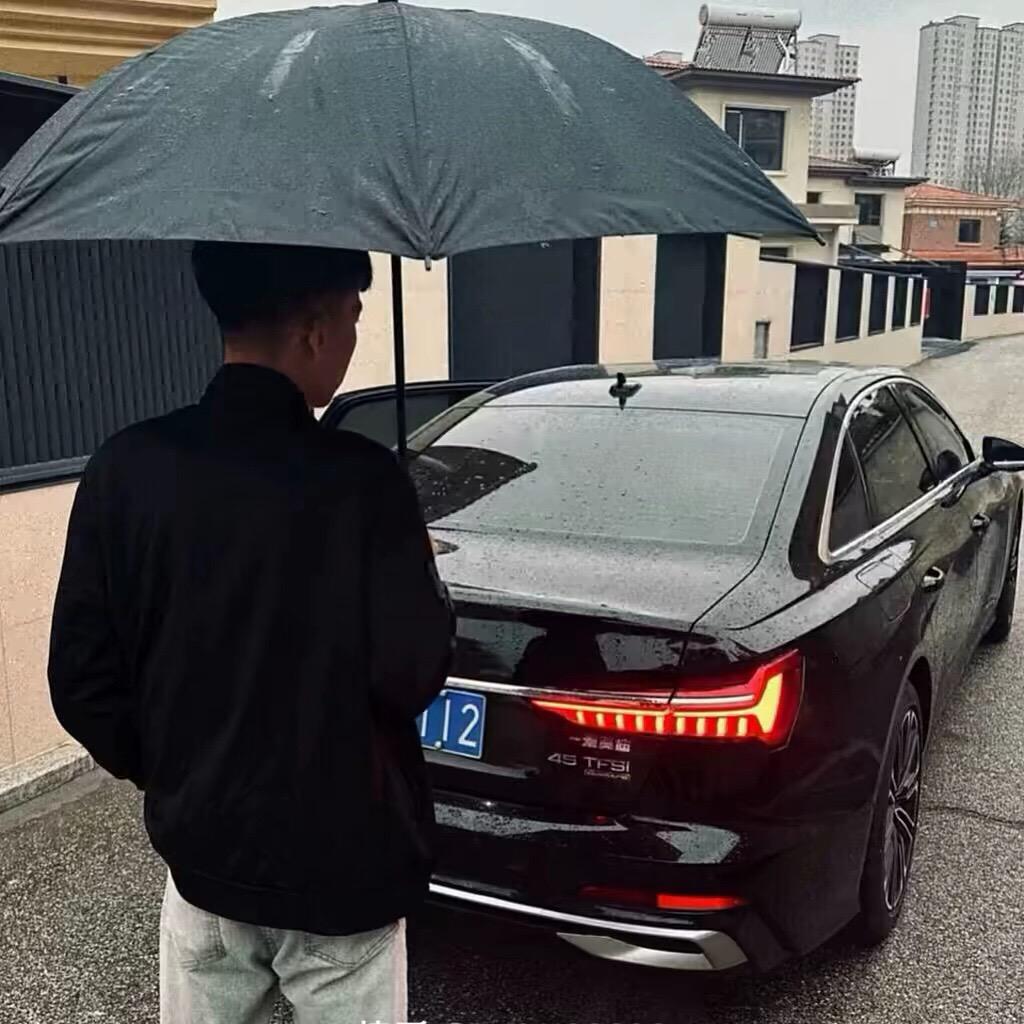 @出了名的帅