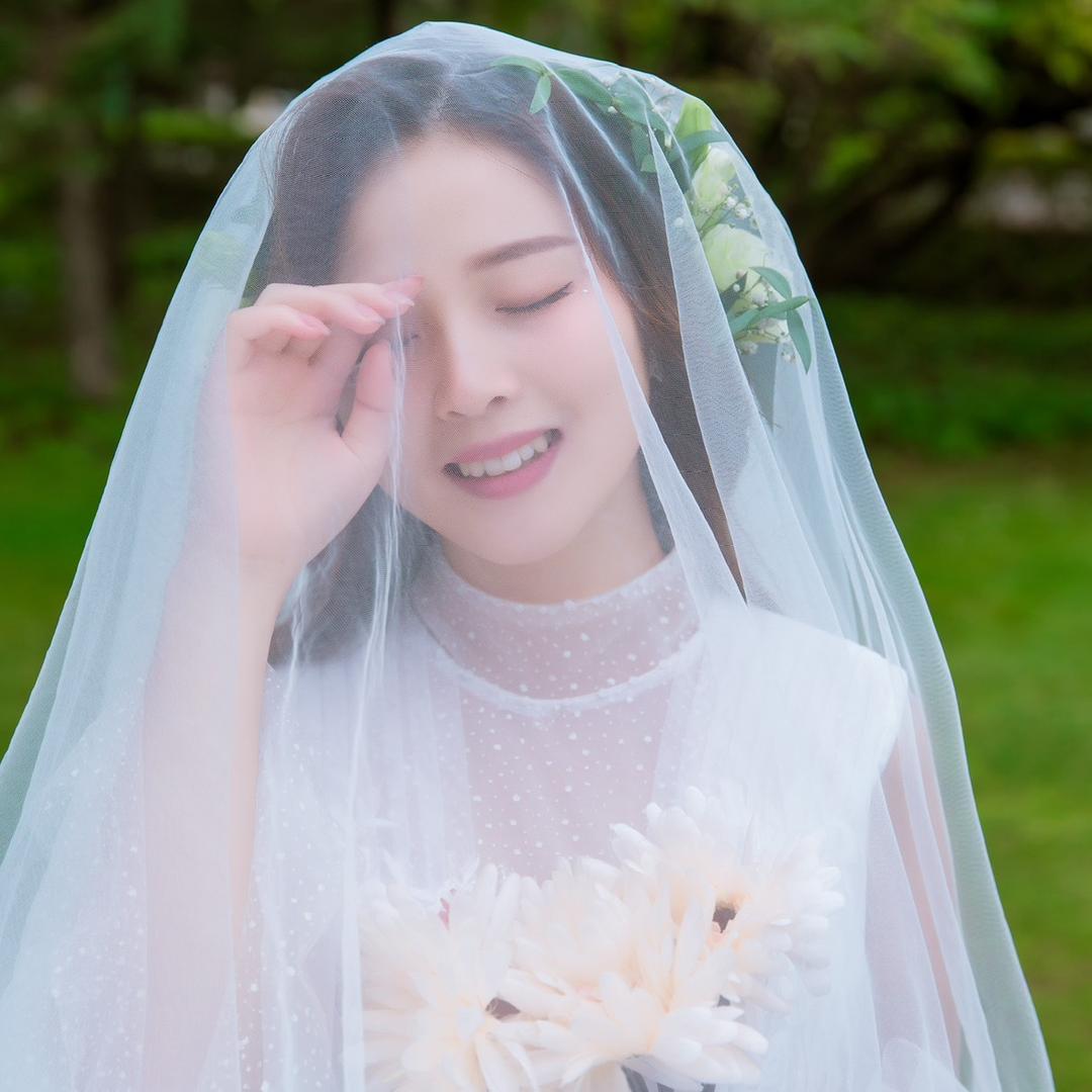 二月小陈.