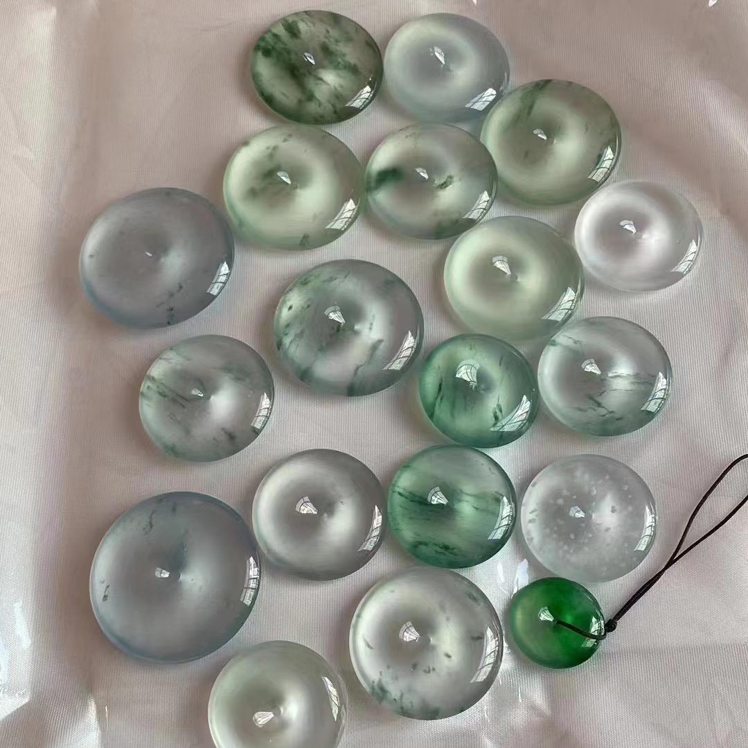 瑞丽市点绒珠宝店