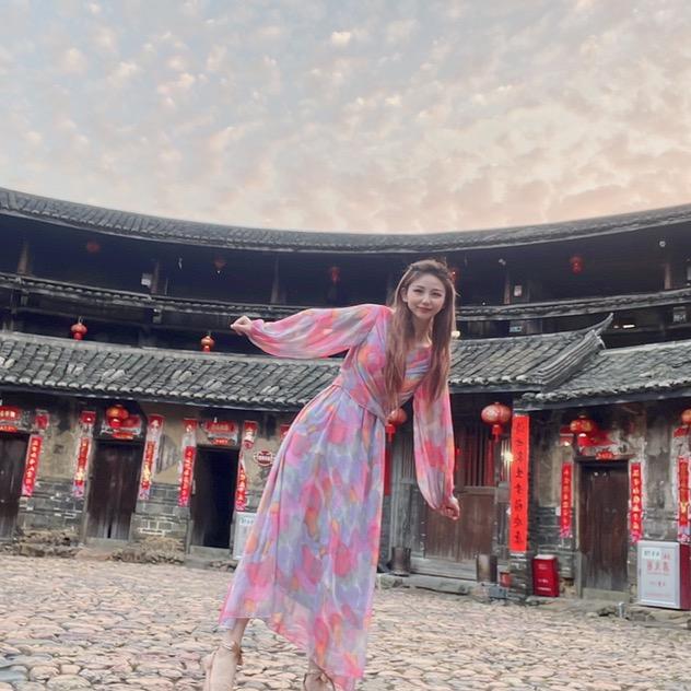 绫悦大牌女装