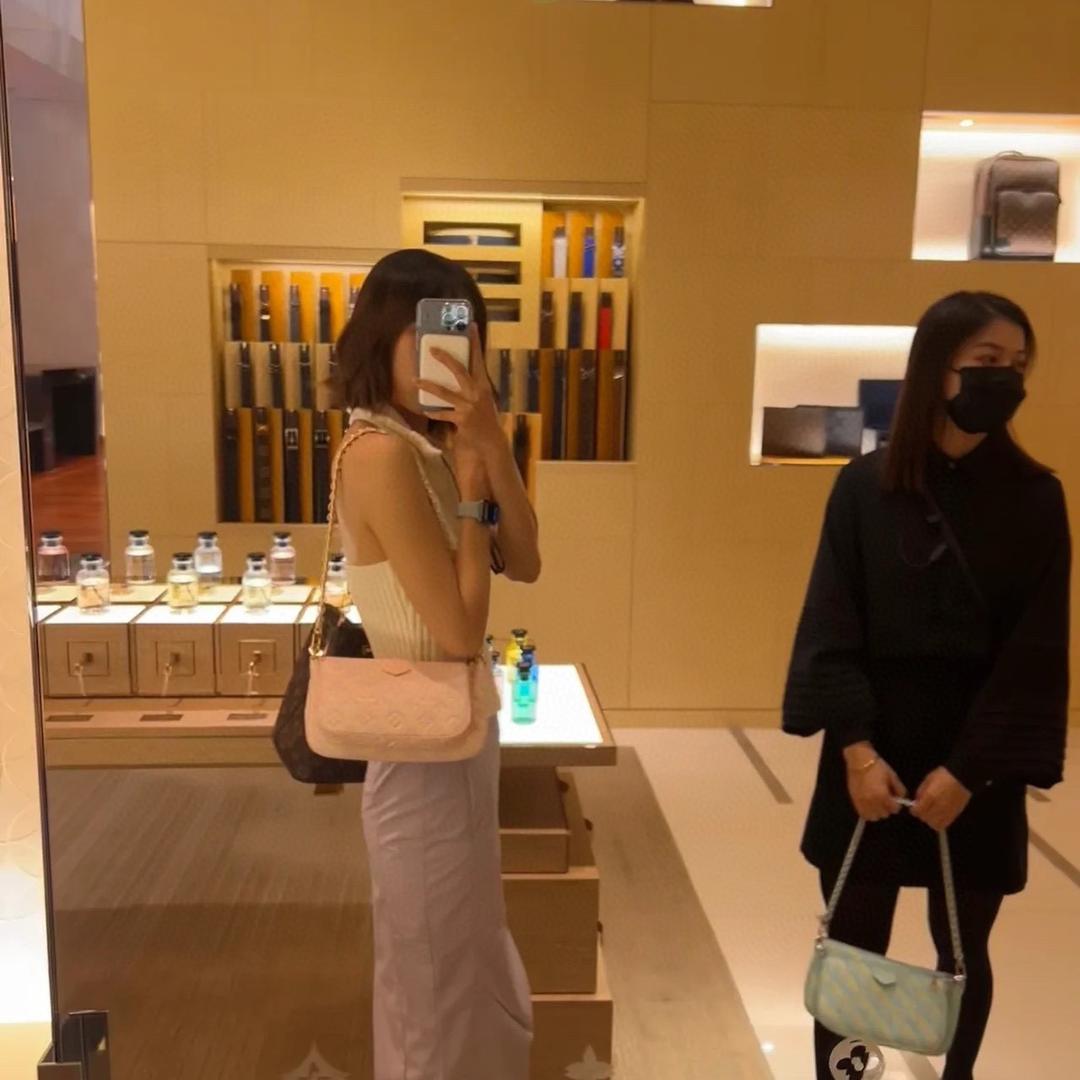 大蓝蓝