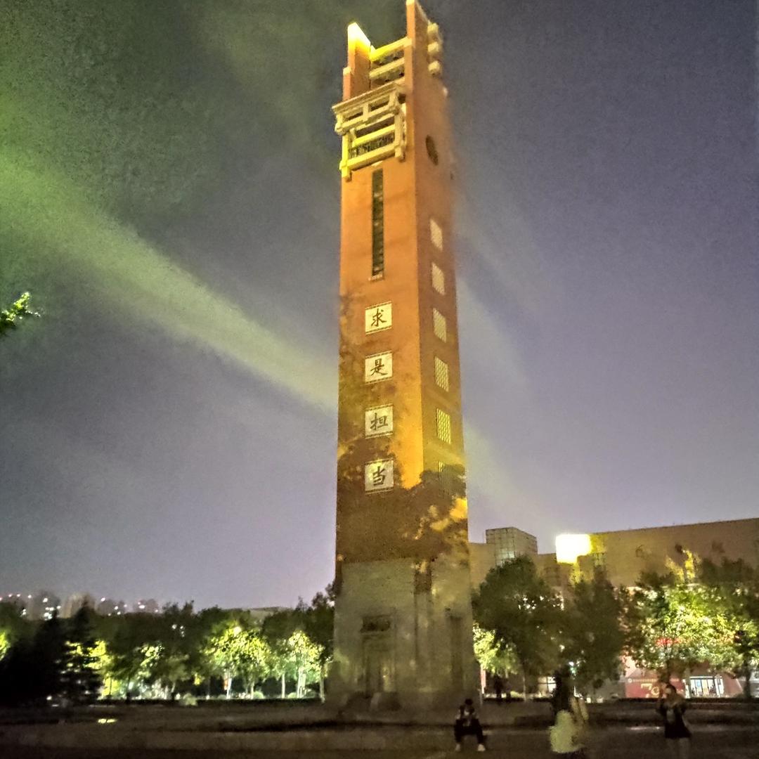 教物理的酥老师