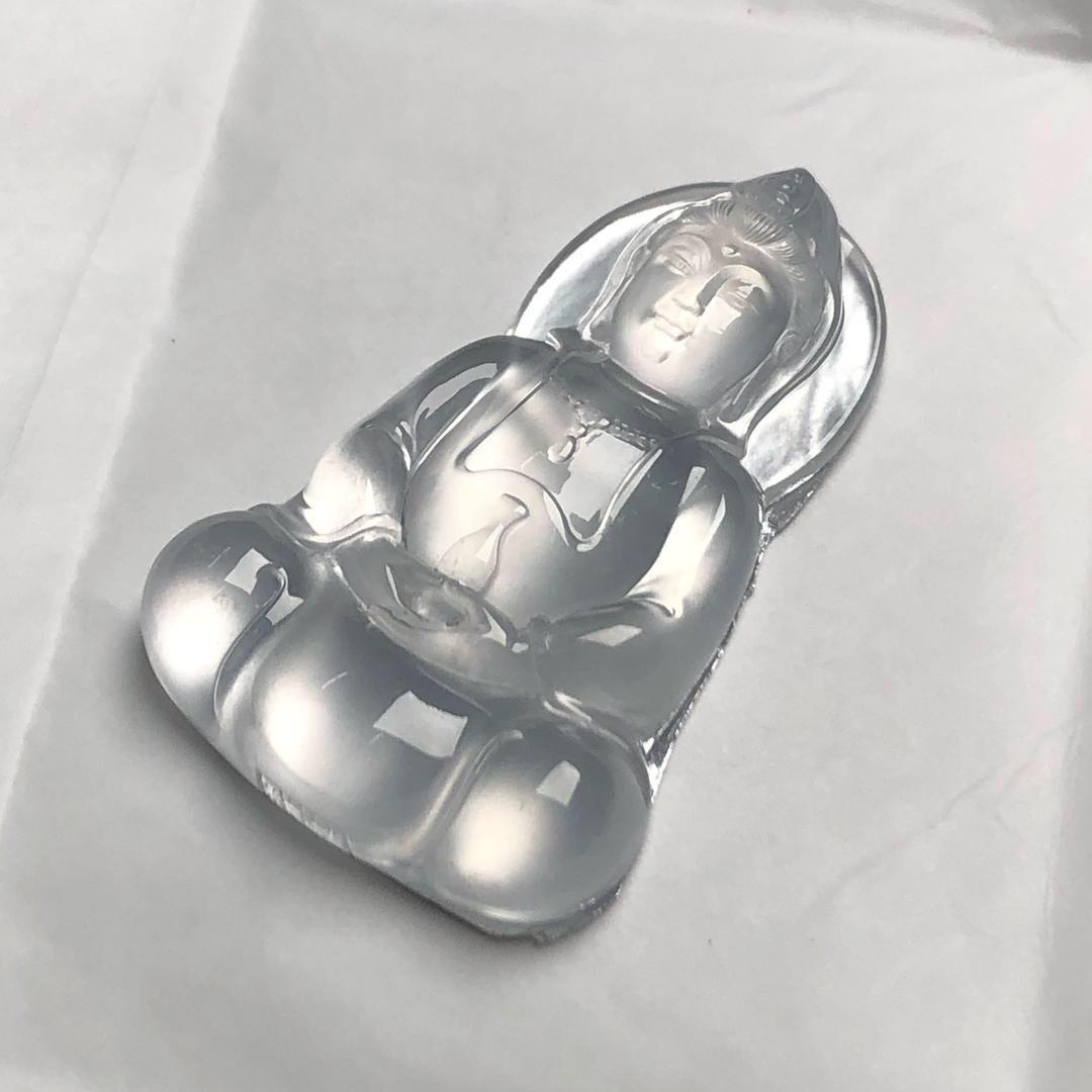 纯翠翡翠