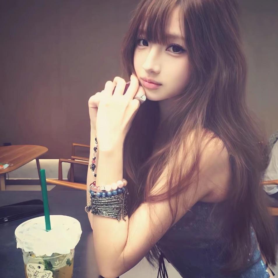 漠河酒吧营销经理小孙