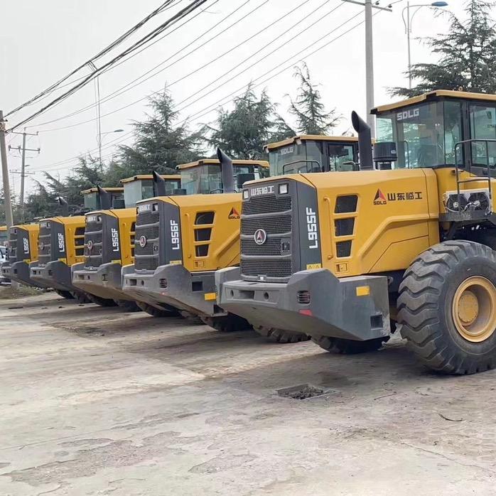 👉铲车搬运工👈