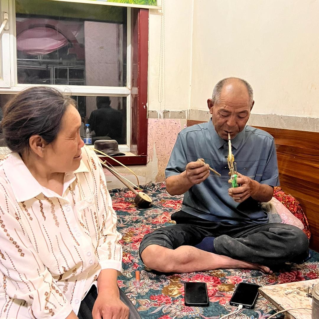 强子在女友家乡