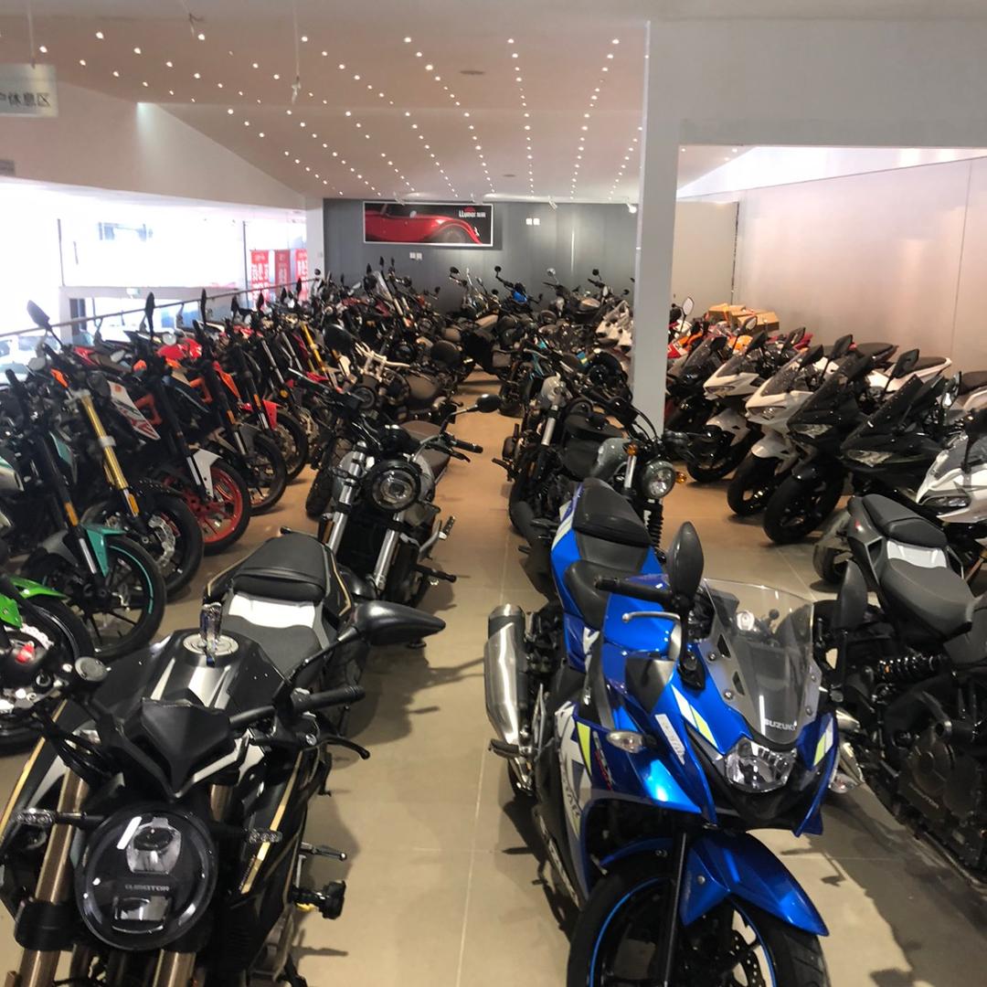 昆明飓风机车-小吴