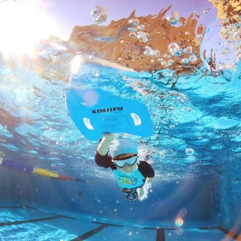 澜悦健身游泳馆-万里