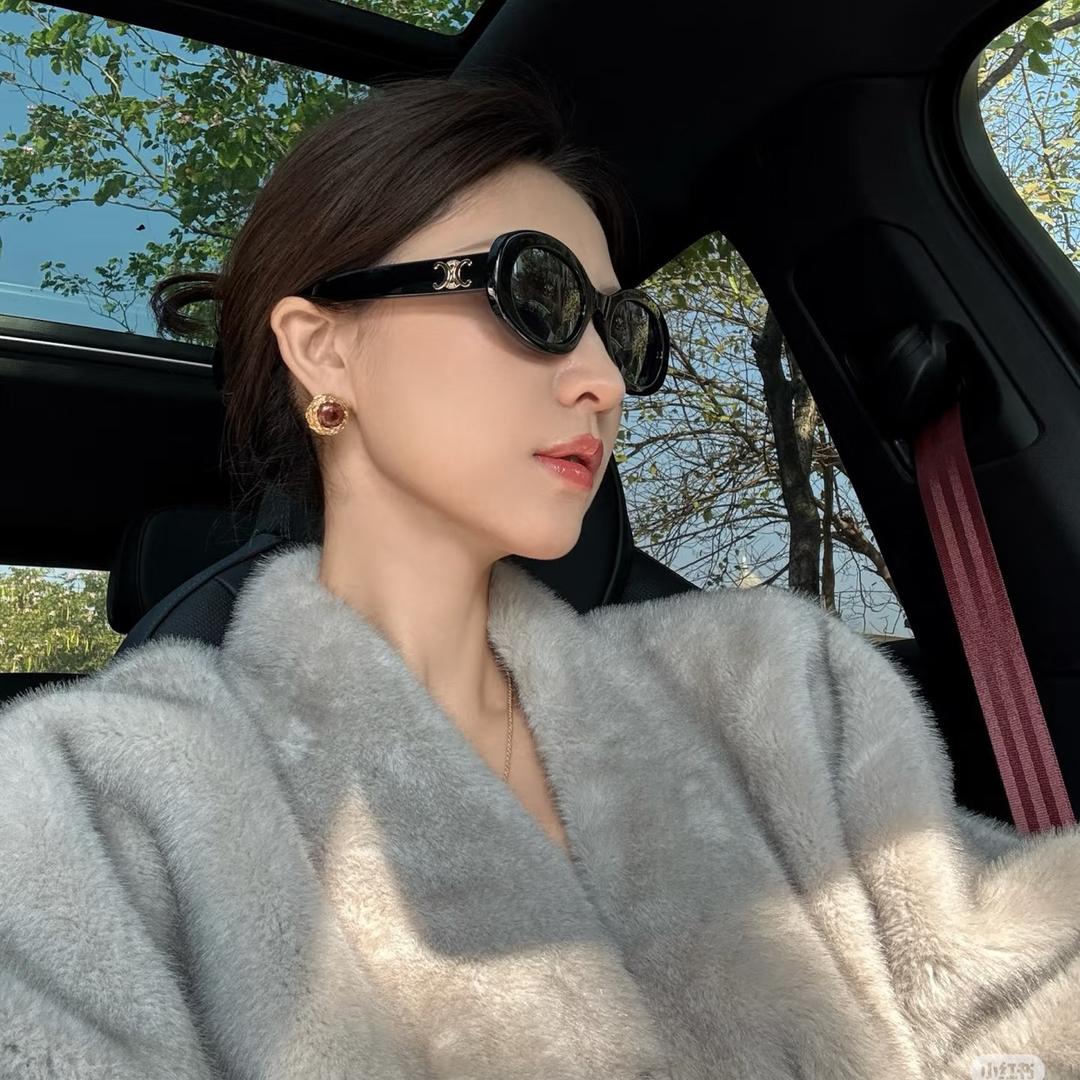 饭饭FANN 穿搭日记