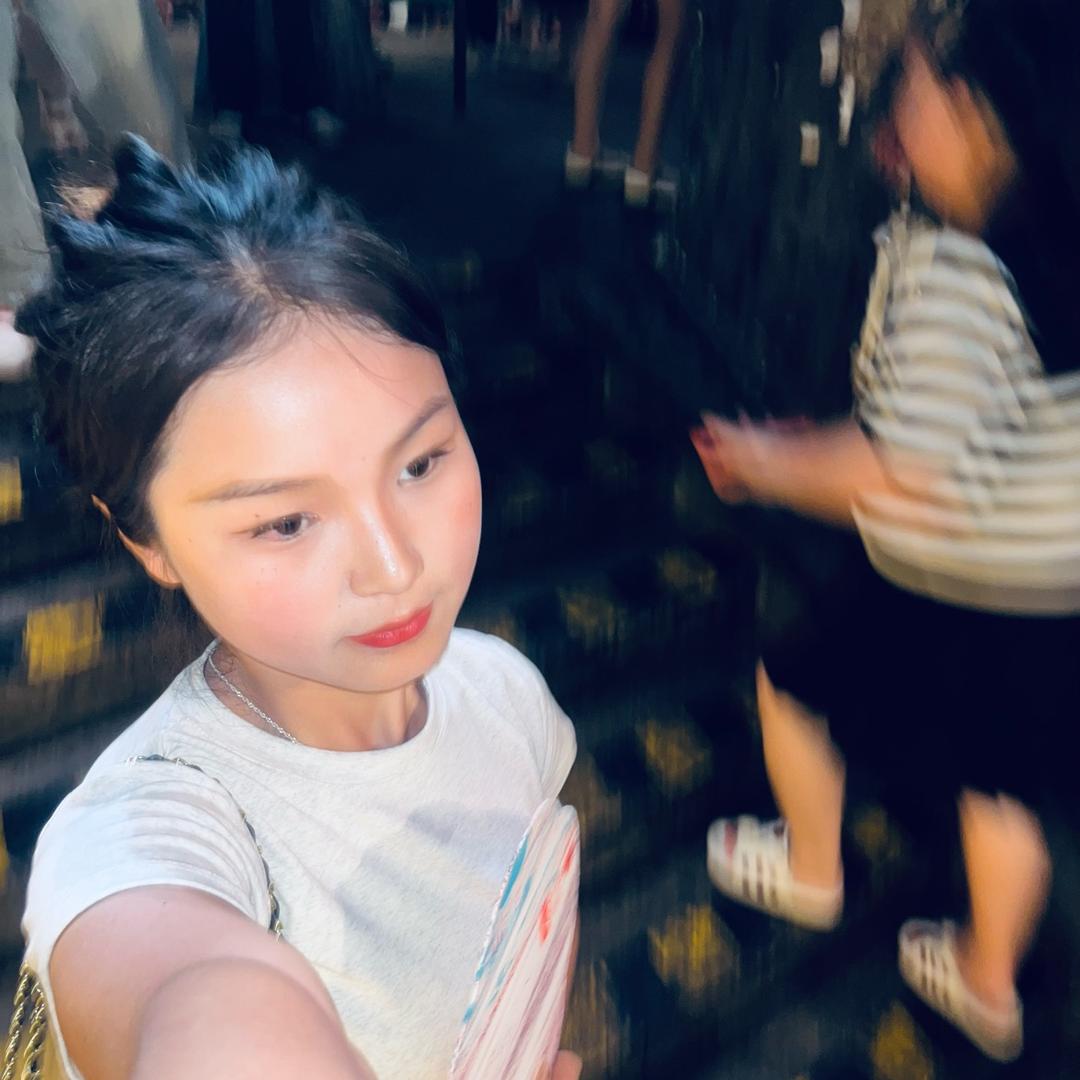 阿依人才