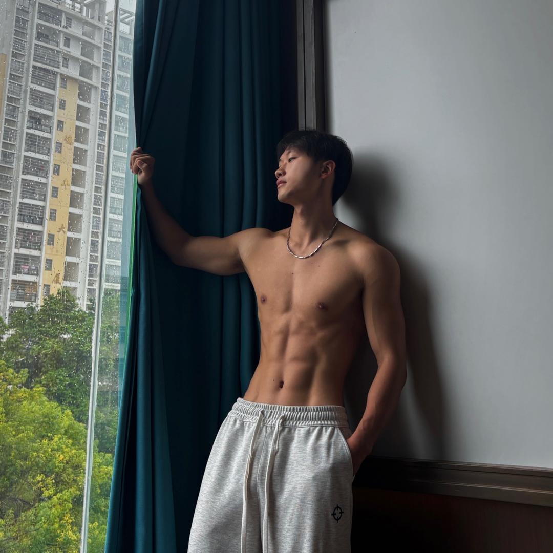 小斌同学💦