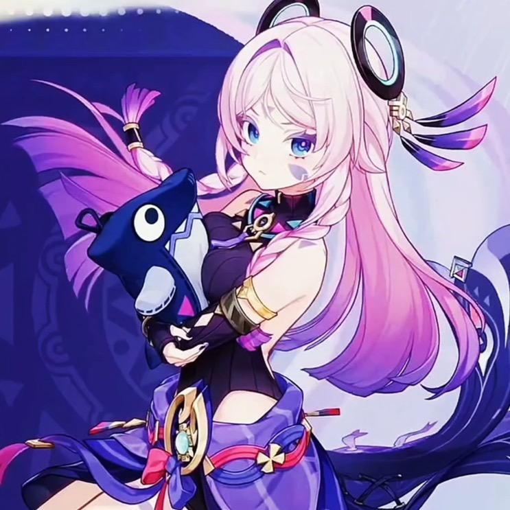 希特L   ·莉