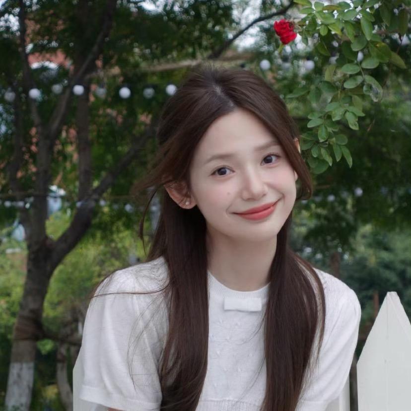 时时应-成都社保落户 朱朱