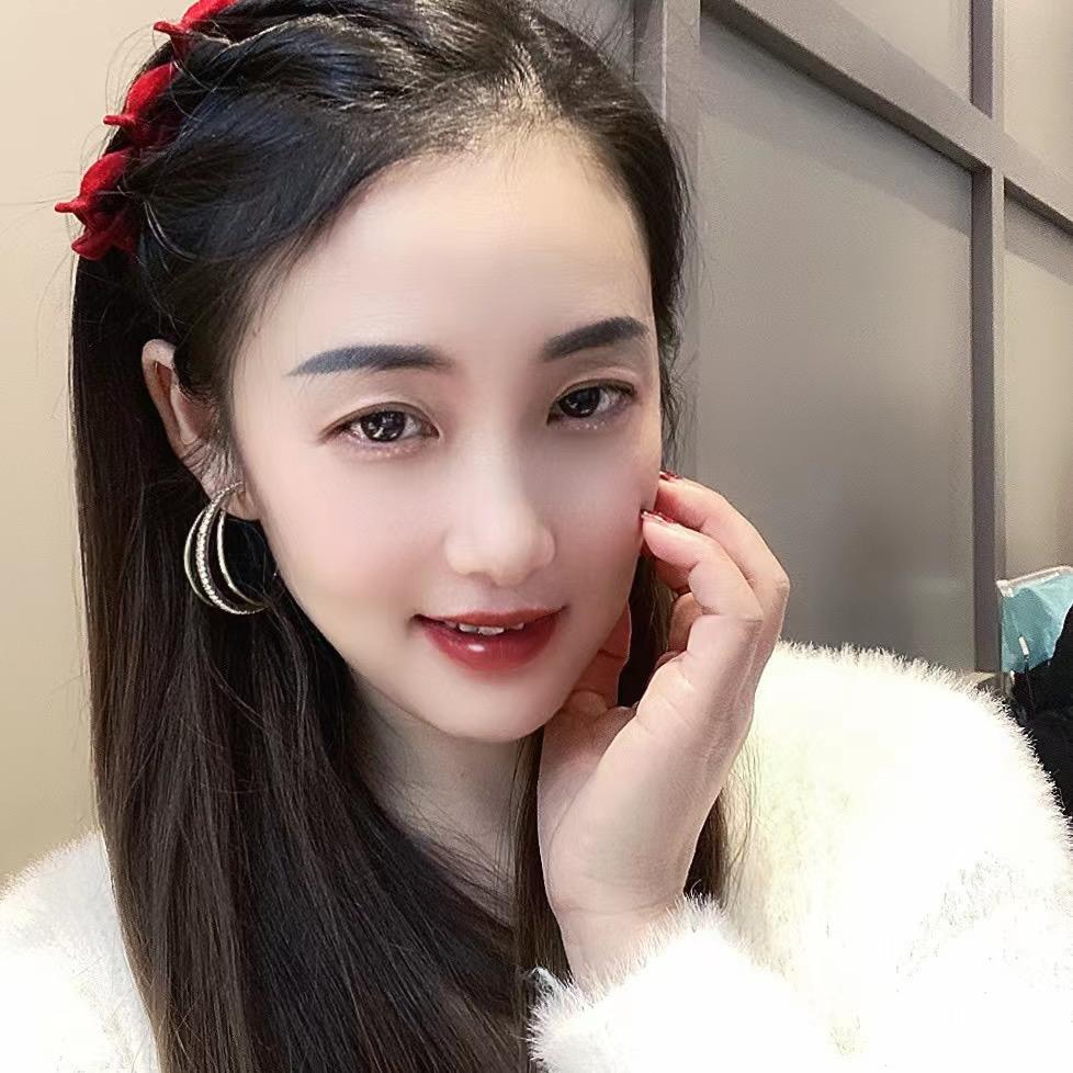 启婷饰品个体店