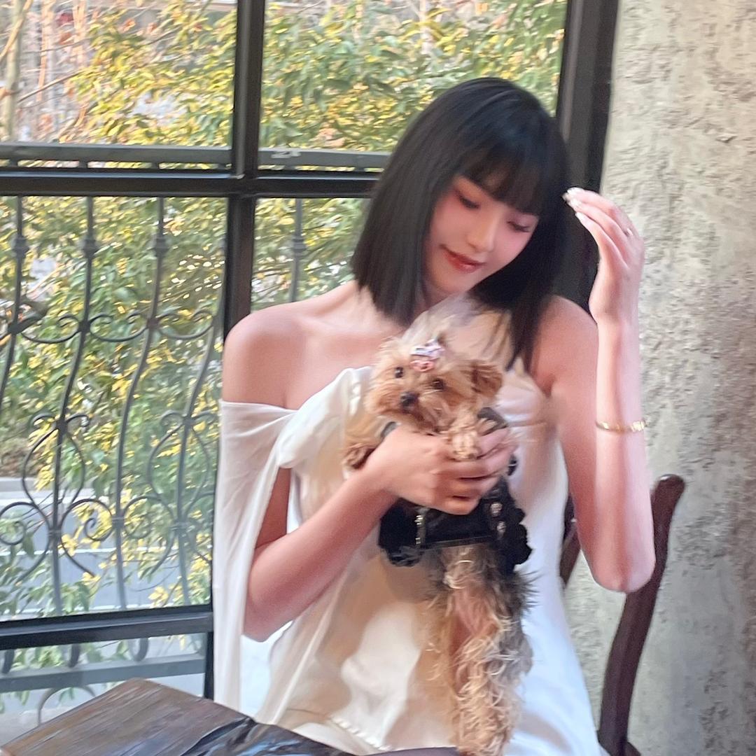 烟嗓甜妹
