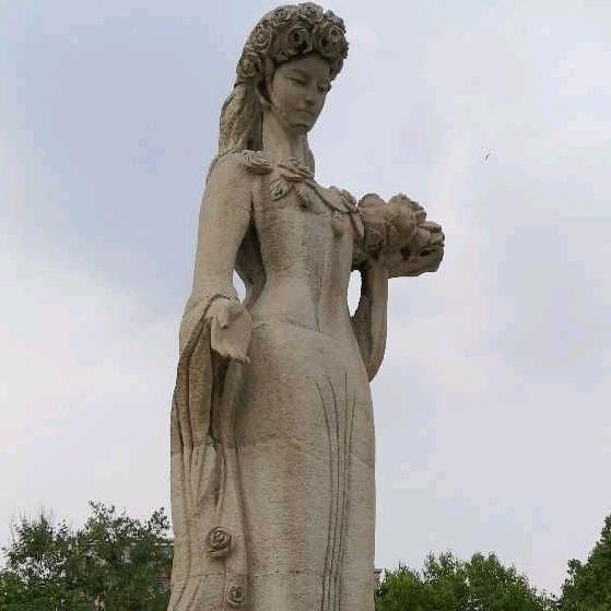 梅儿