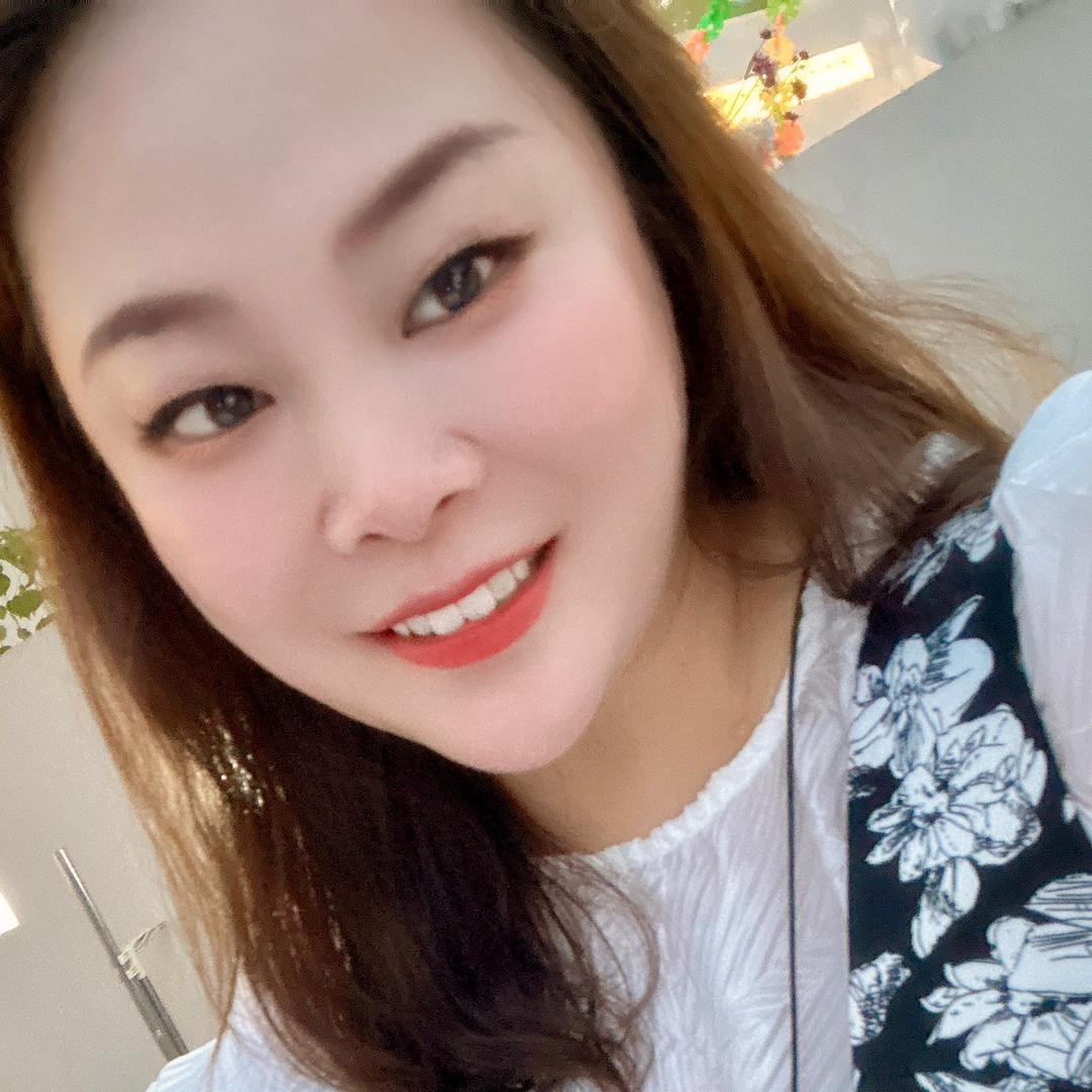 玲玲•