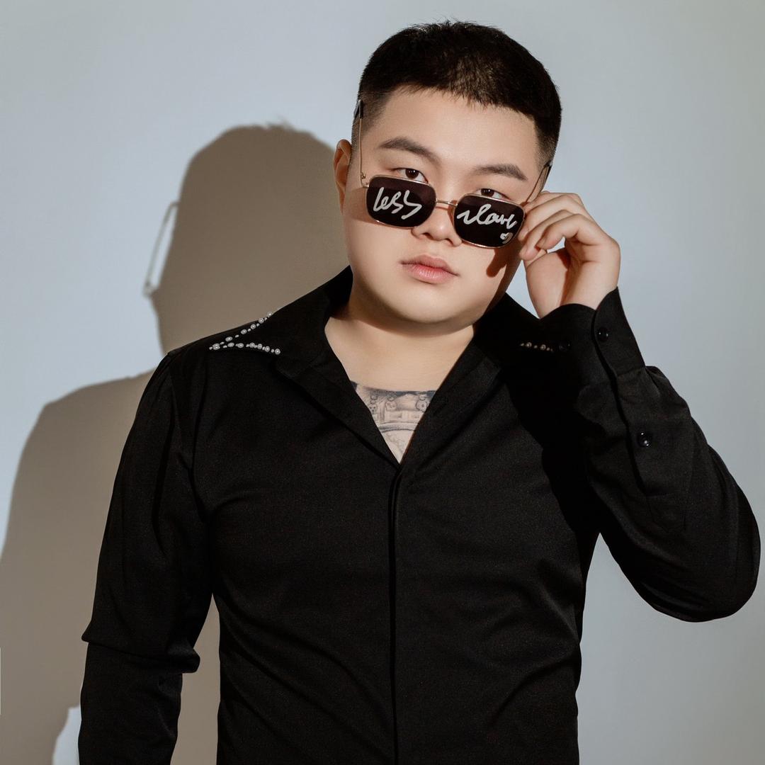 大帅唐山粹安汽车