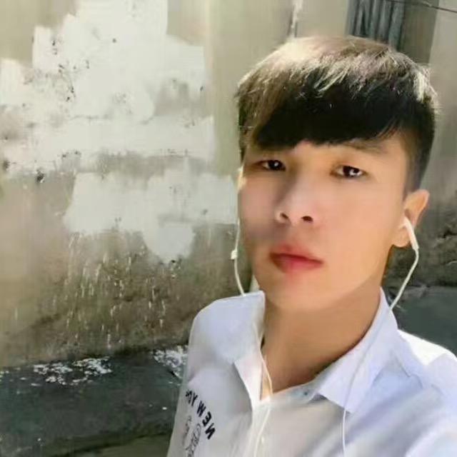 爱唱源情歌的小郭🎧