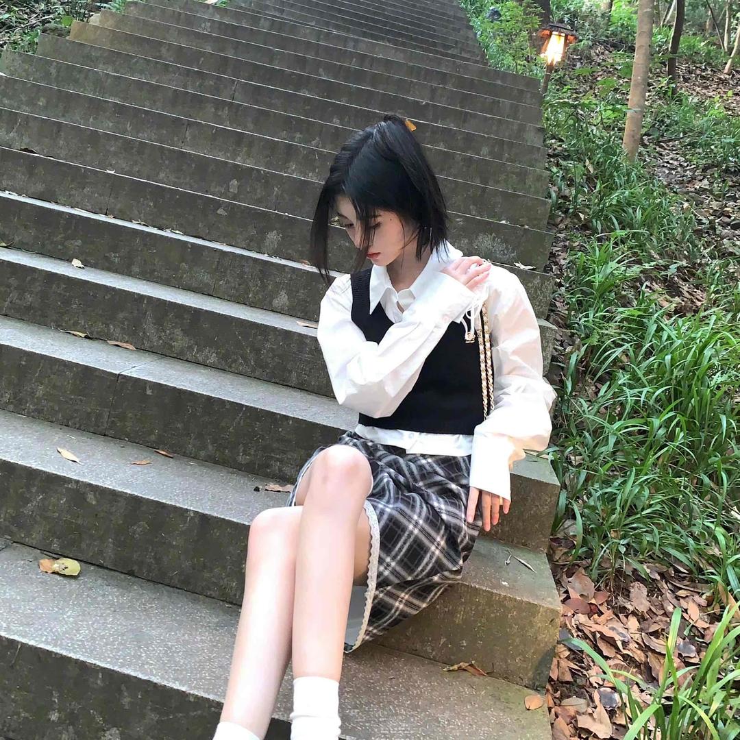 悸芸祎.