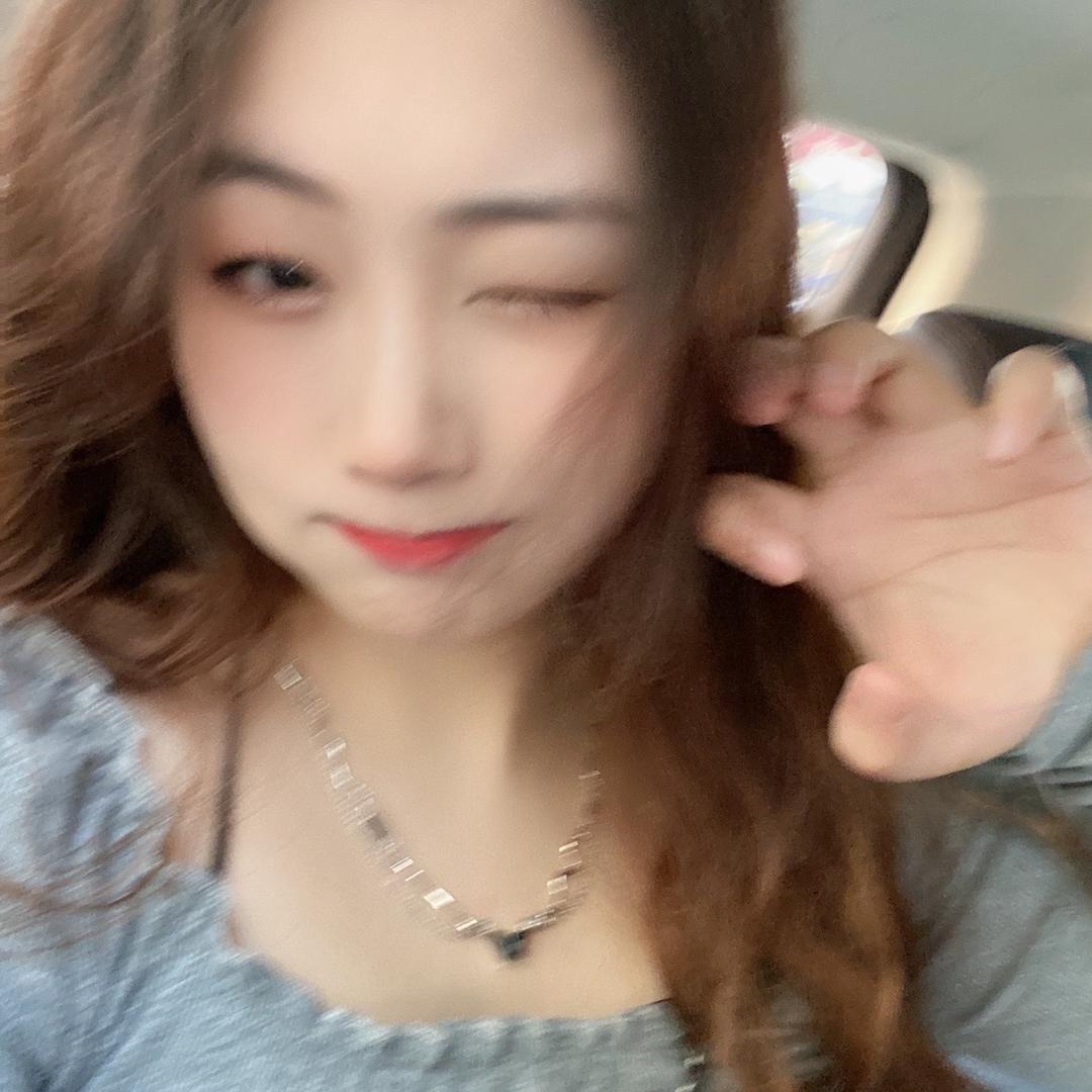 重生之裸辞摆摊买大G