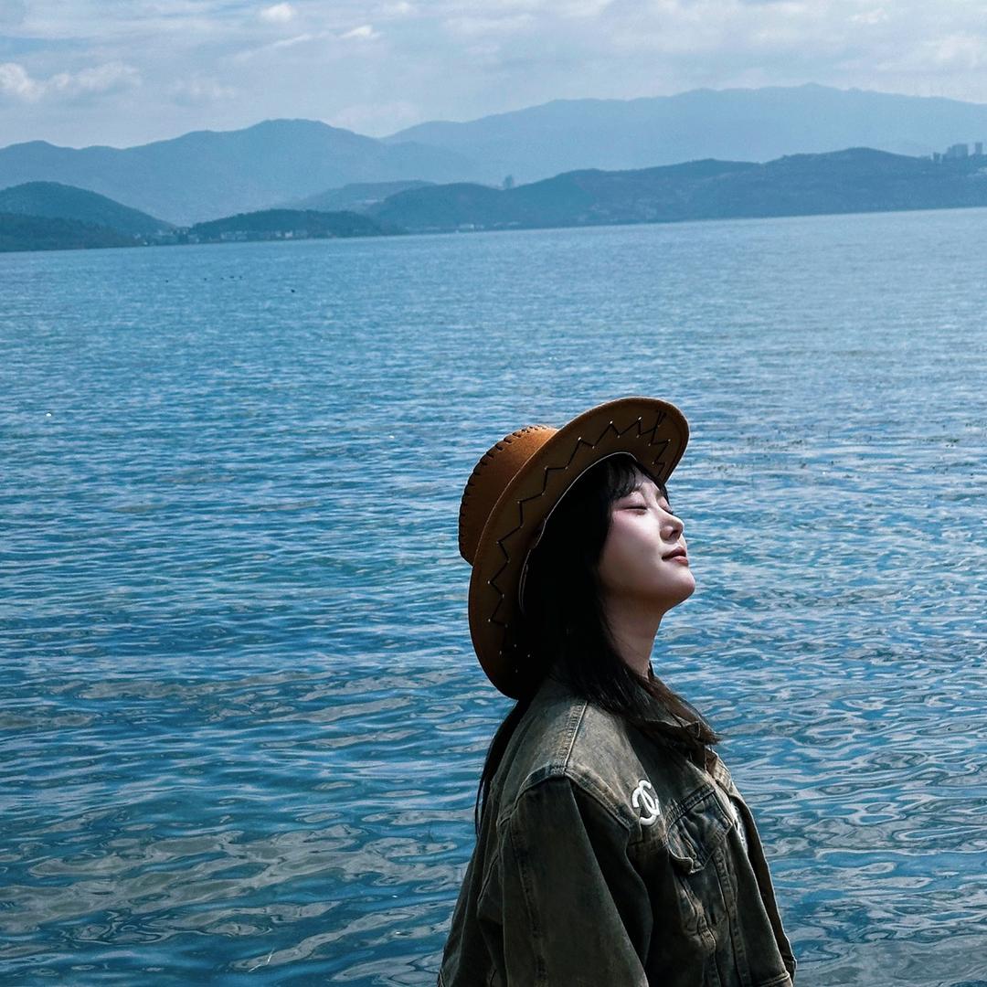 晓雪~齐鲁地矿珠宝南坊店