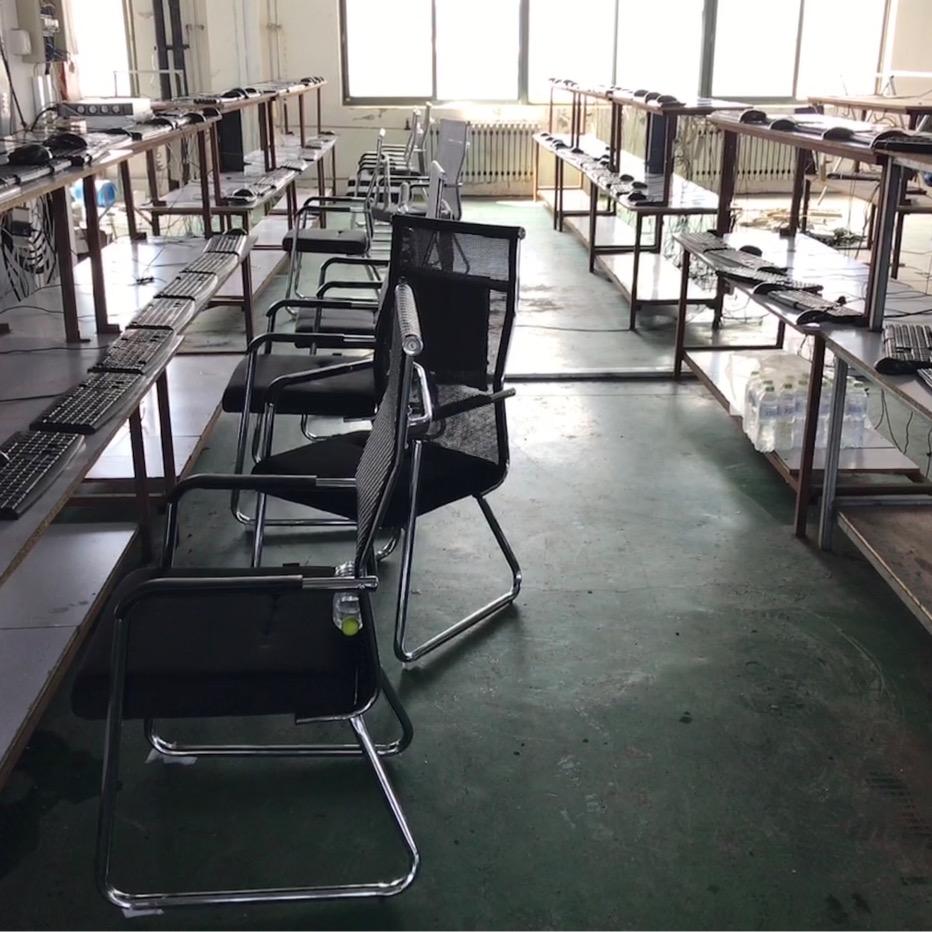 小哲游戏搬砖