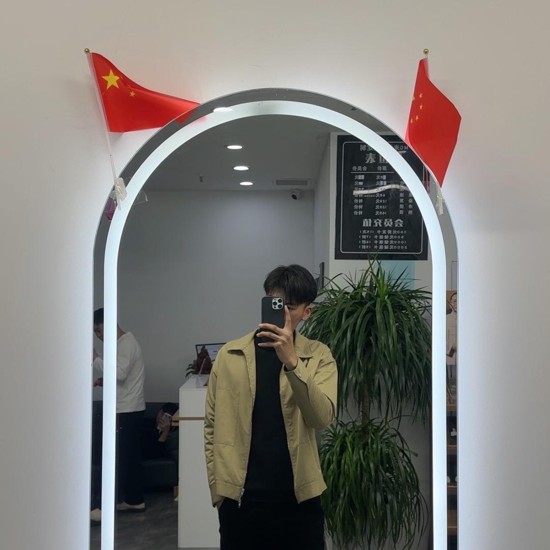 小宇大鹏