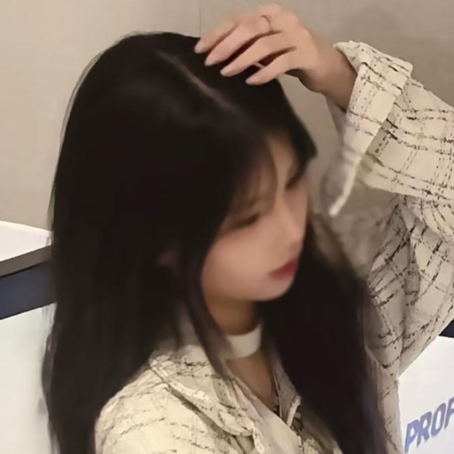 彤彤