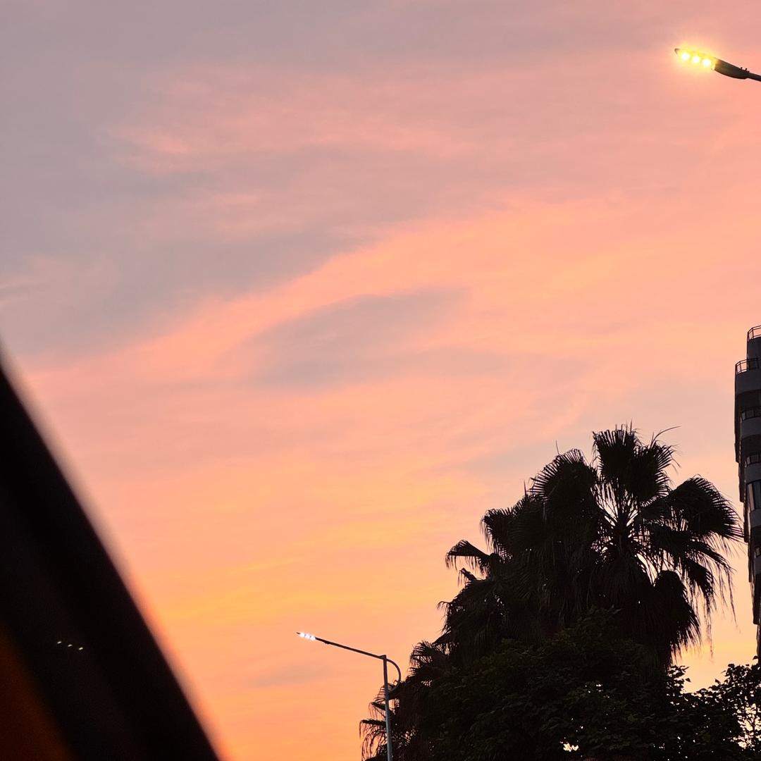 泓然堂医药专营店洪