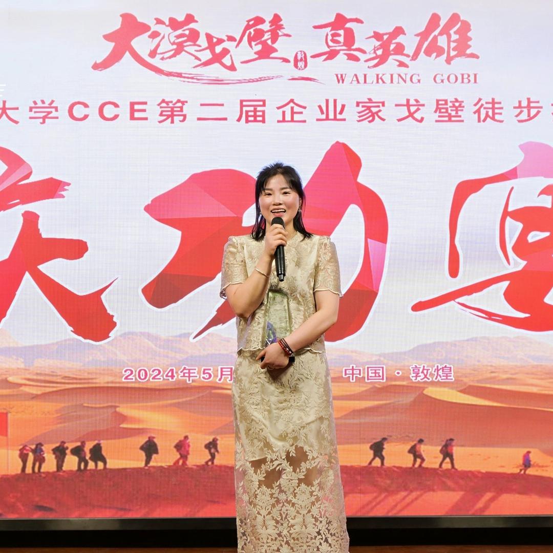 互联网干洗洗衣洗鞋洗窗帘全国顺丰包邮到家