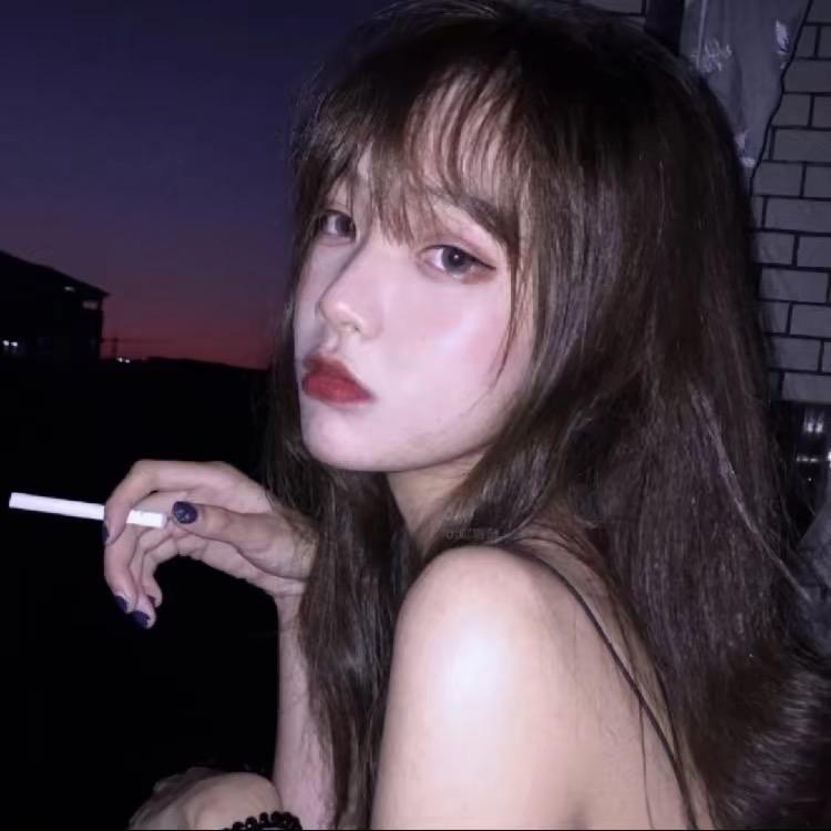 恬恬爱臭美^