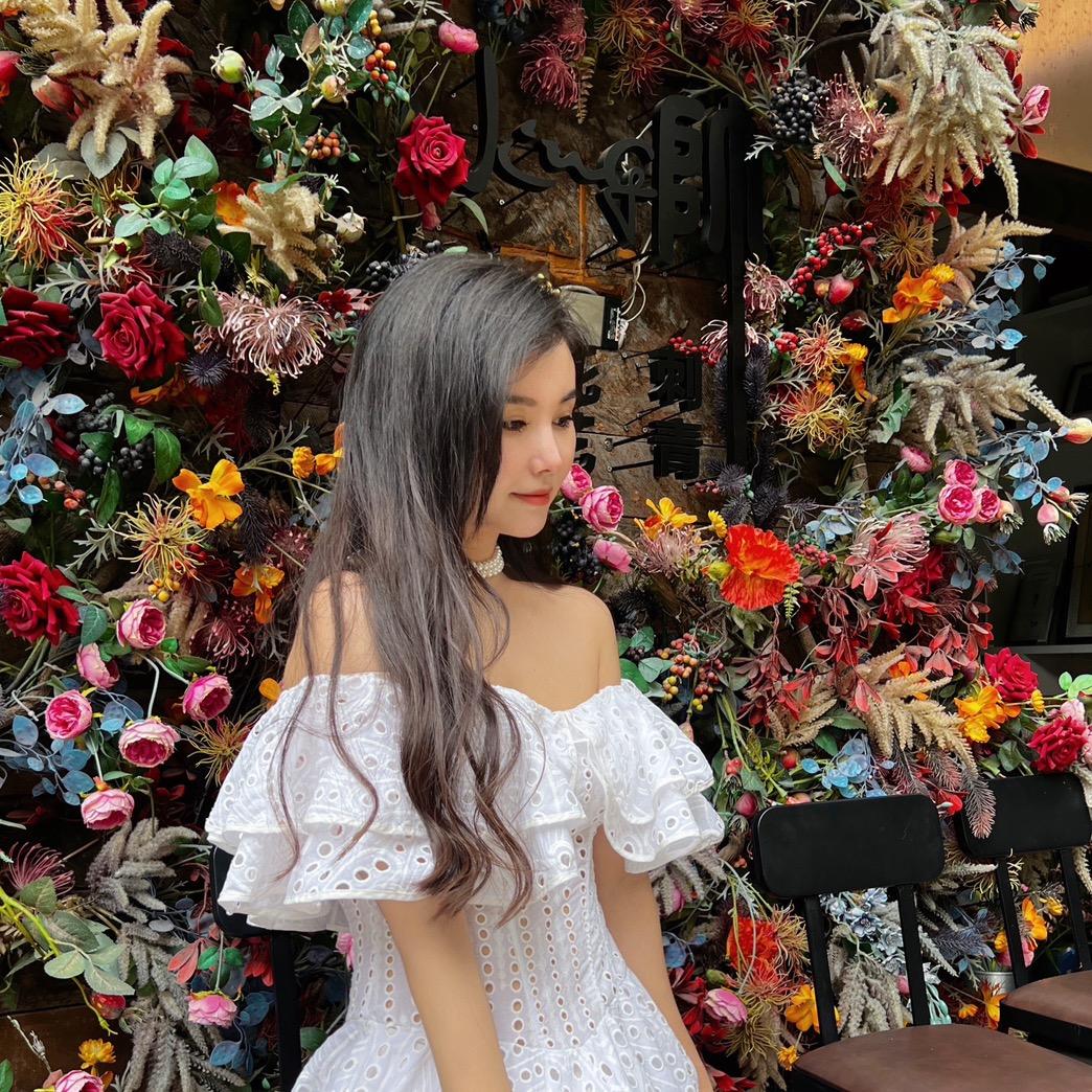 思妞有点圆