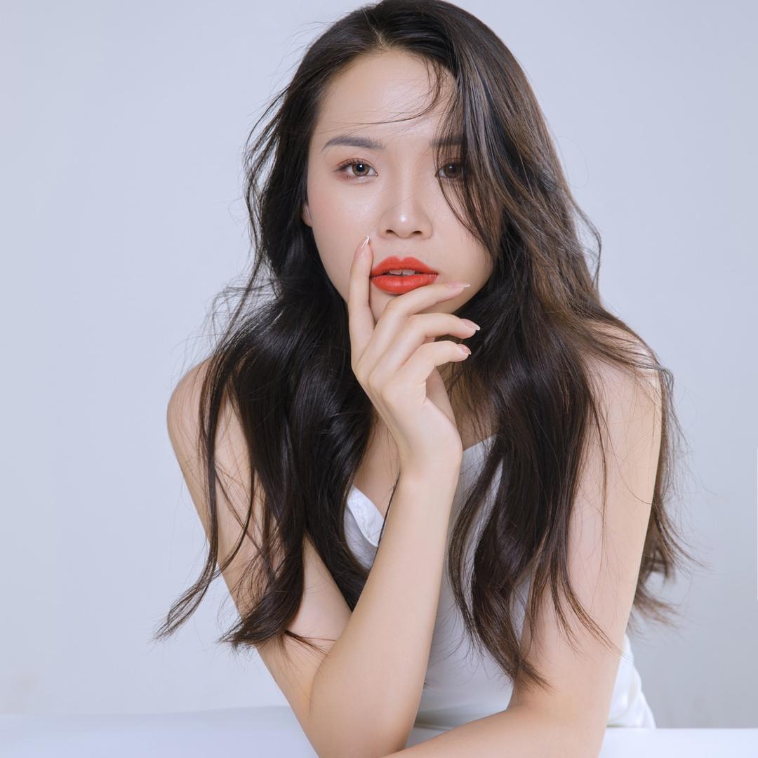 不二设计师-源源