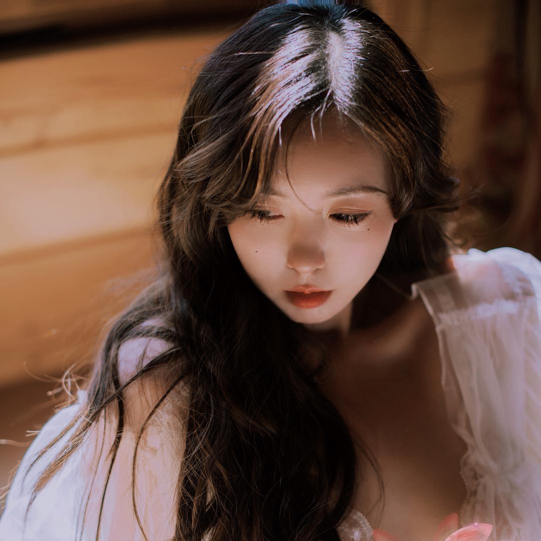 婷婷爱吃饭