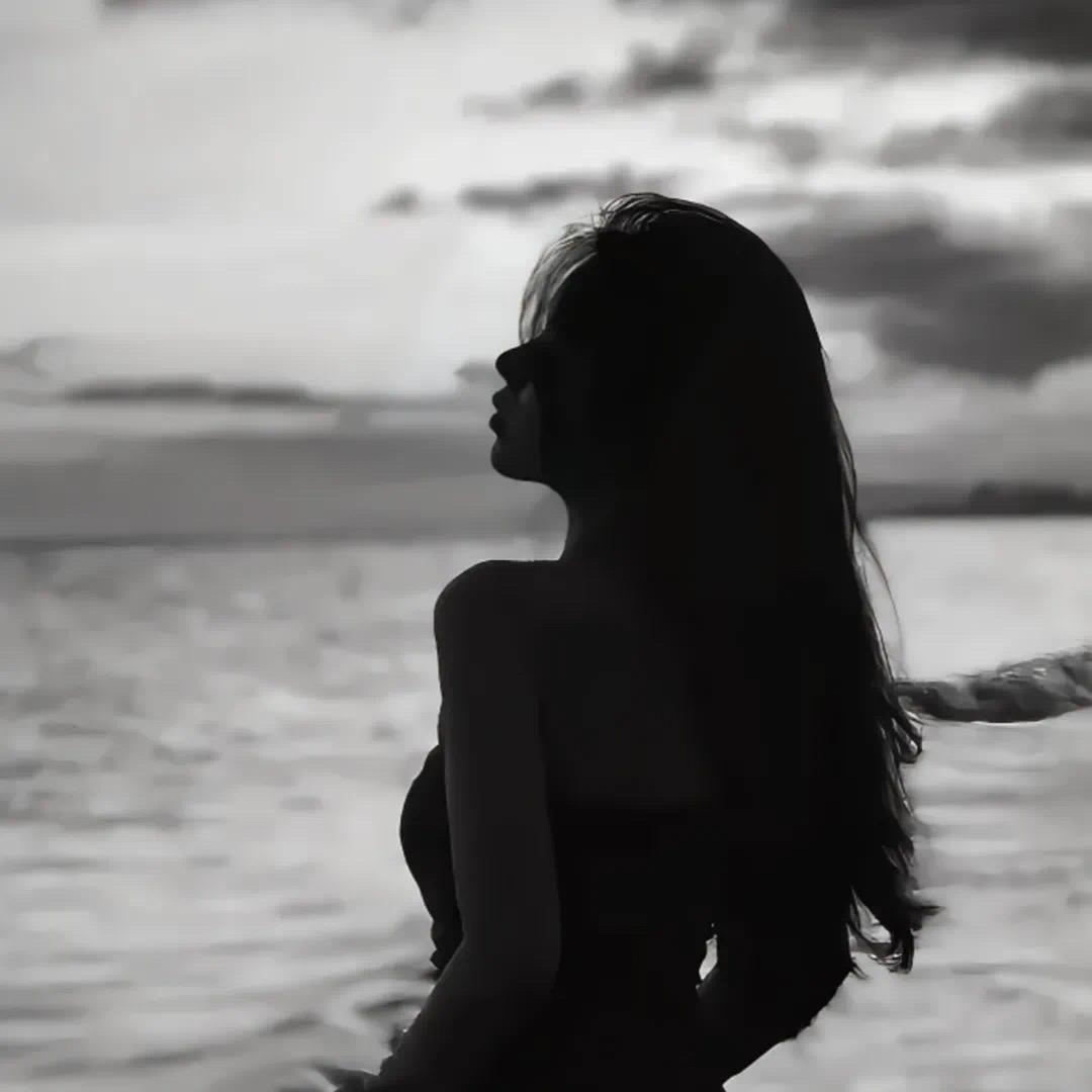 七七是个酒蒙子