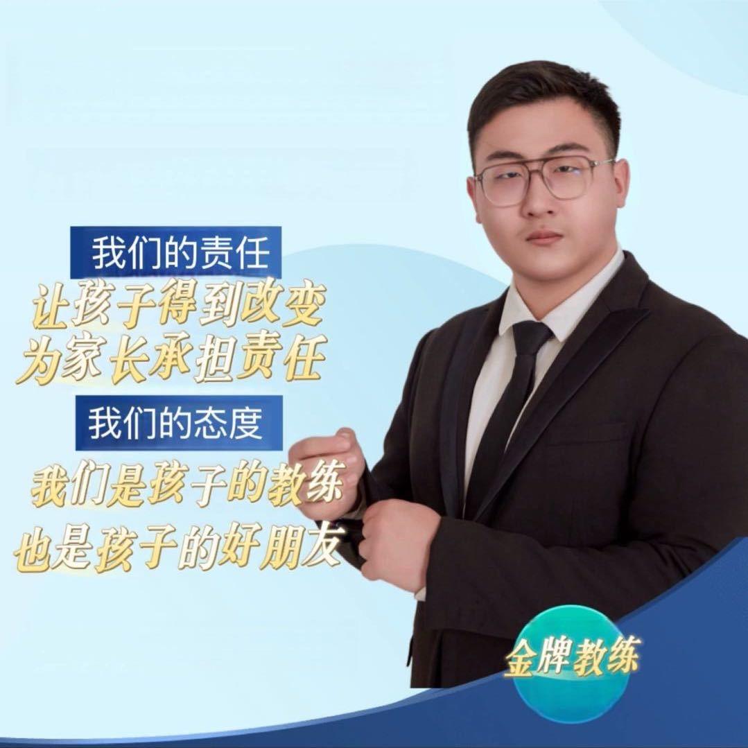 🦾铁血功工梦馆-管维涵教练