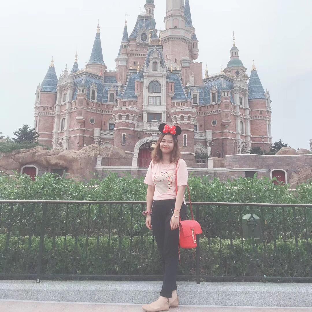 helenxiu头像