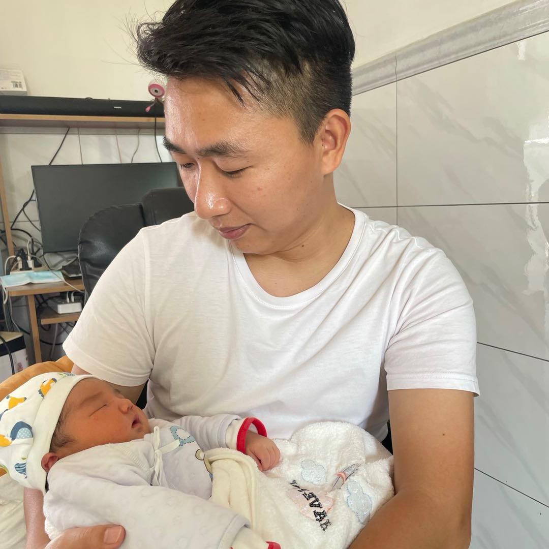 玲龙夫妇💑